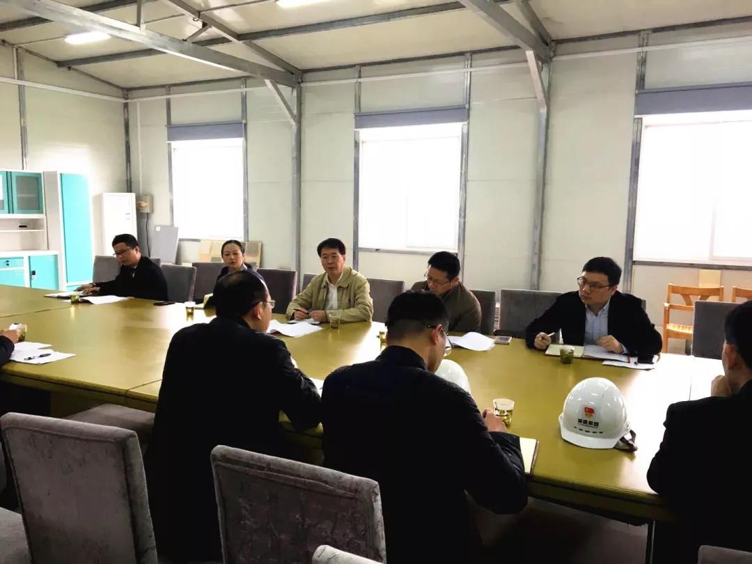 市國資委黨委書記、主任鮑鴻赴浙北醫(yī)學(xué)中心項目部開展“三服務(wù)”活動